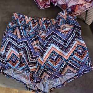 Bobbie Brooks High Waist Blue and Orange Shorts